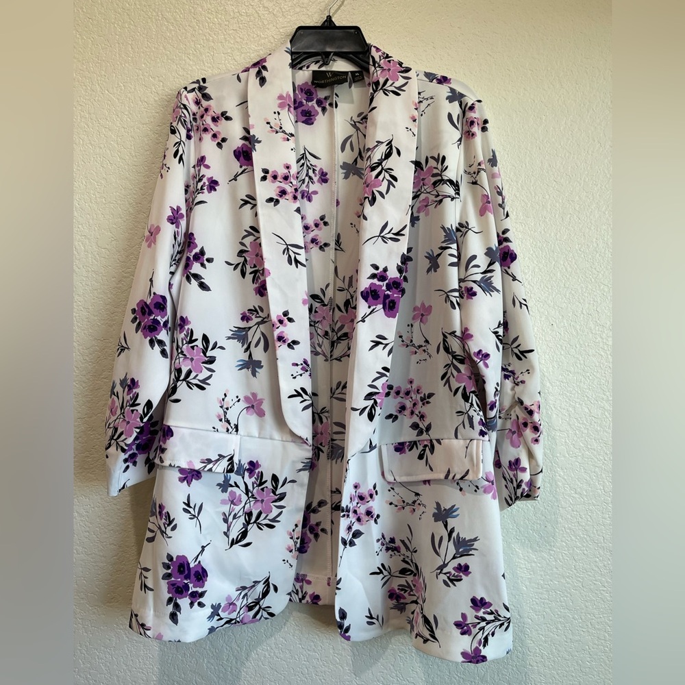 Worthington Women’s White Purple Floral Blazer Size XL 3/4 Sleeve